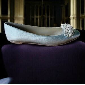 DELMAN FRILL FRINGE SIVER BALLET FLATS SIZE 6.5